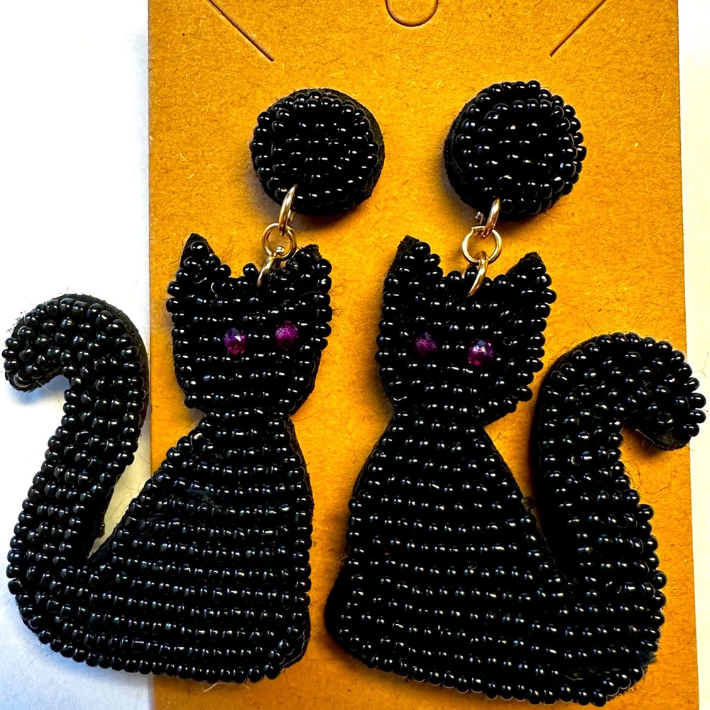 Black cat earrings
